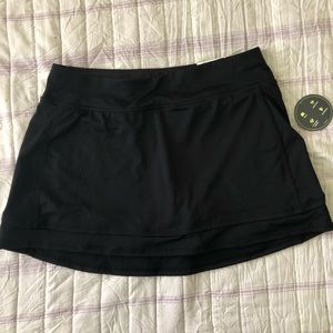 Xersion Black Skort NWT